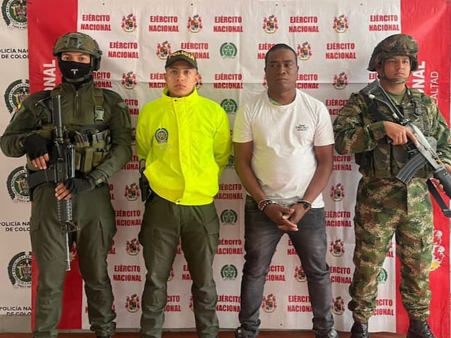 Captura de presunto cabecilla del Clan del Golfo en Antioquia. Foto: Cortesía Ejército Nacional.