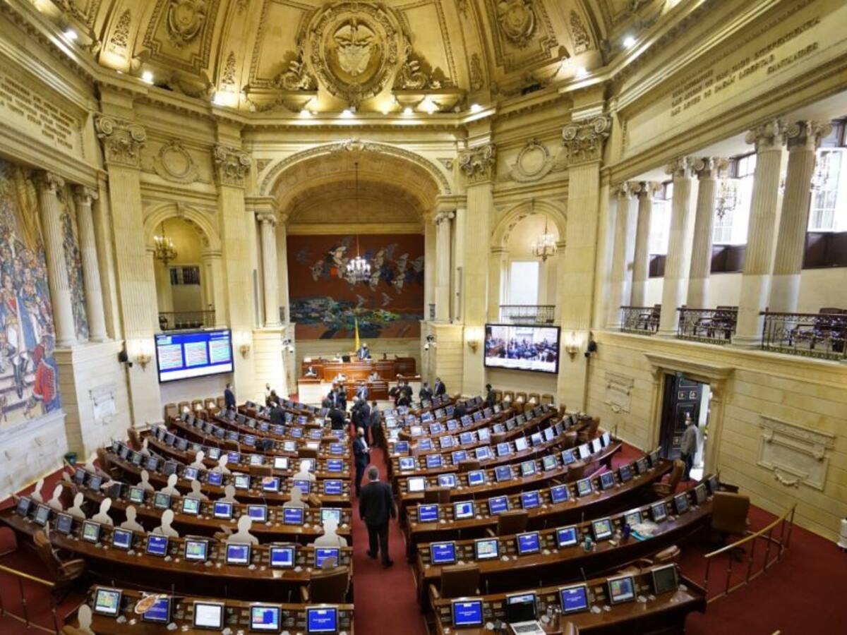 Cámara de Representantes de Estados Unidos publicó más de 33.000 páginas del caso Epstein