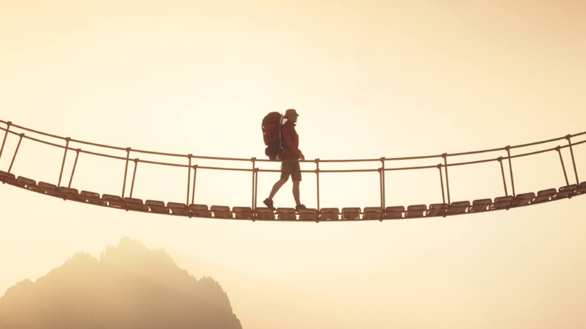 ¿Entre quiénes hay que construir puentes?