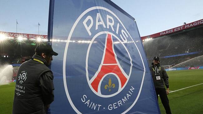 Multan con 100.000 euros al PSG por caso de fichajes étnicos. Foto: Getty Images