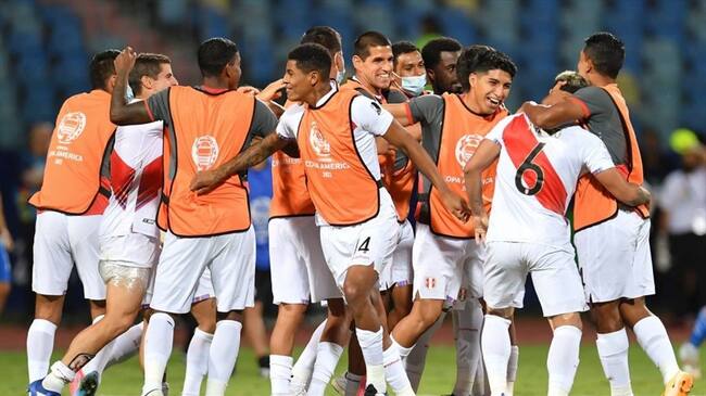 Perú celebra su clasificación a semifinales de la Copa América. Foto: Getty Images