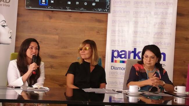 La diseñadora barranquilera, Lina Cantillo. Foto: La W con Julio Sánchez Cristo.