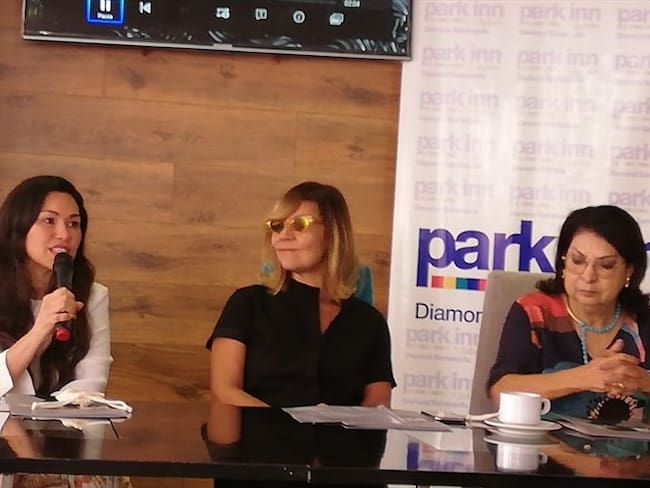 La diseñadora barranquilera, Lina Cantillo. Foto: La W con Julio Sánchez Cristo.