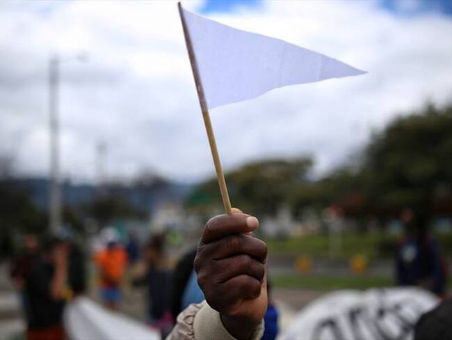 Confusión por las múltiples denominaciones que ha otorgado el gobierno a los protagonistas del diálogo en la política de 'Paz Total'.