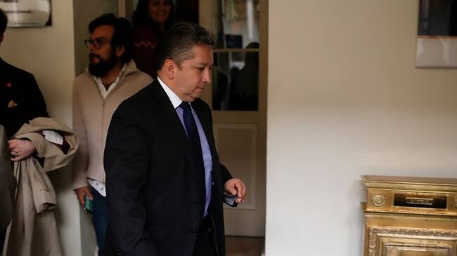 Un juez ordenó al periodista Herbin Hoyos rectificar lo dicho en el diario El Meridiano de Córdoba en contra de Iván Cepeda y Alirio Uribe. Foto: Colprensa