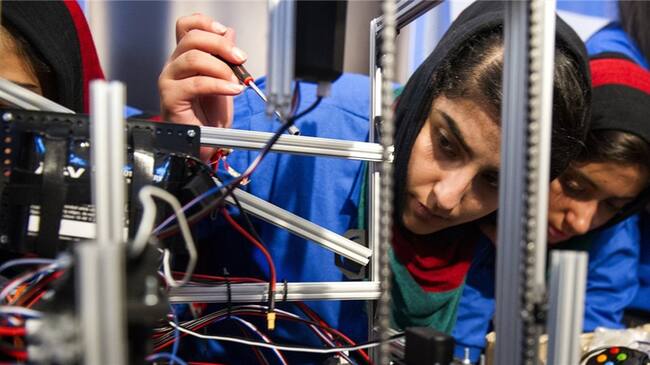 El equipo de robótica de niñas afganas compite en Washington. Foto: Associated Press - AP