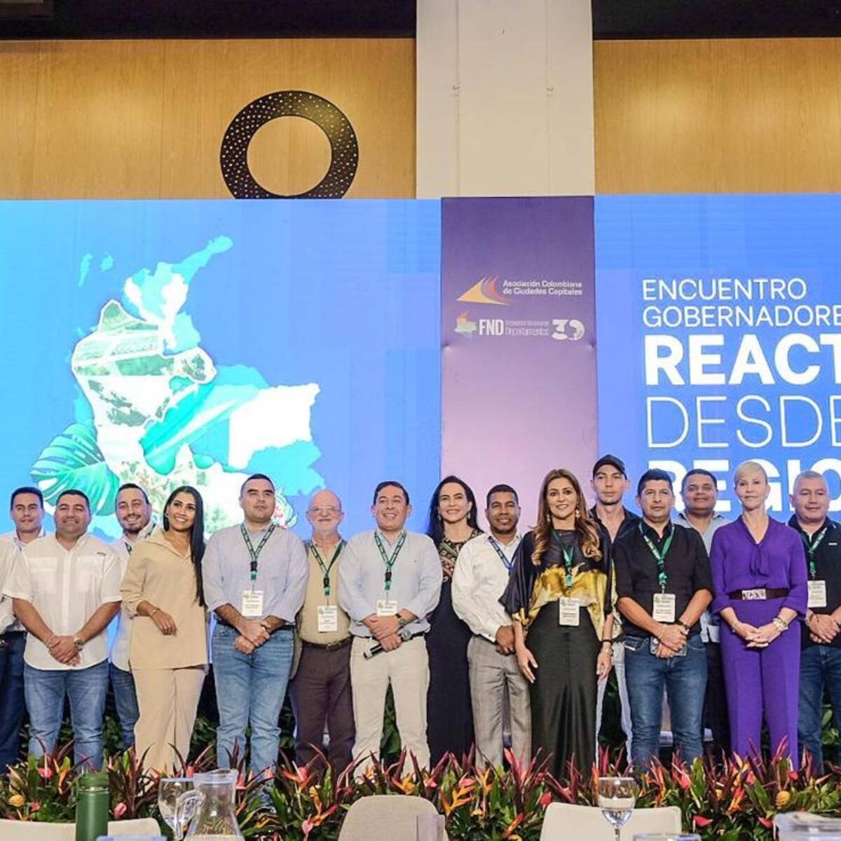 Alcaldes y gobernadores pidieron al presidente Petro suspender cese al fuego bilateral