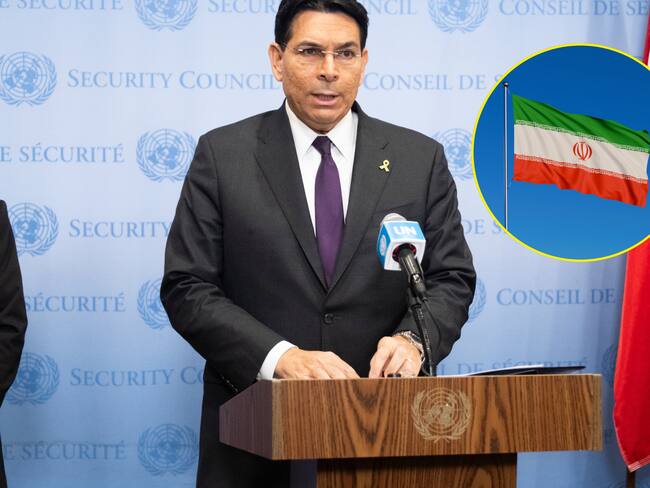 Danny Danon y bandera de Irán. Foto: Noam Galai/ Wong Yu Liang vía Getty Images.