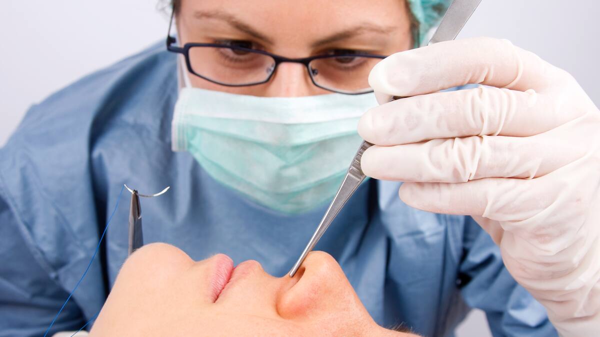 ¿La rinoplastia me va a ayudar a dejar de roncar? experto responde