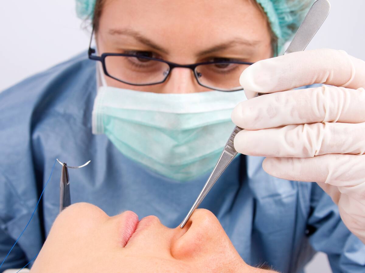 ¿La rinoplastia me va a ayudar a dejar de roncar? experto responde