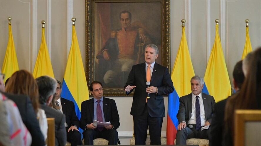 Gobierno busca agilizar homologación de títulos y digitalizar historias clínicas . Foto: Presidencia