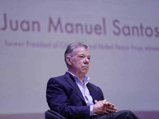La filantropía juega un papel muy importante en el desarrollo de los países: Juan Manuel Santos en Contrarreloj