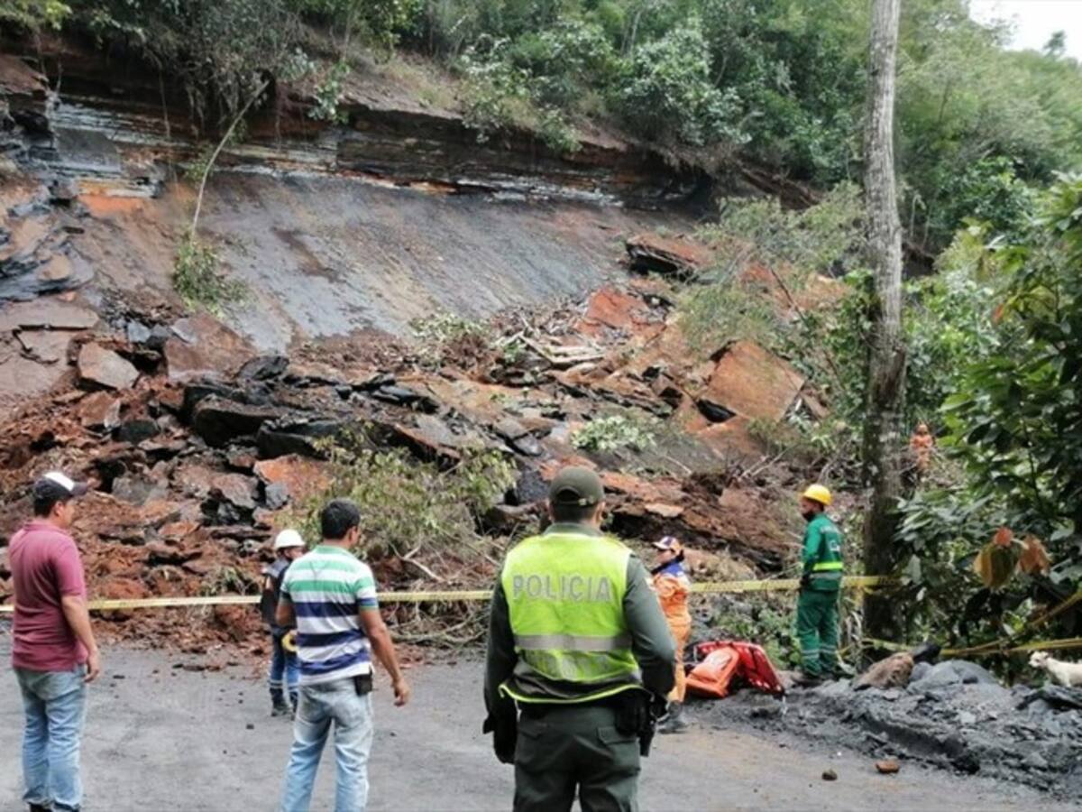 Una persona atrapada en un derrumbe en el occidente de Boyacá
