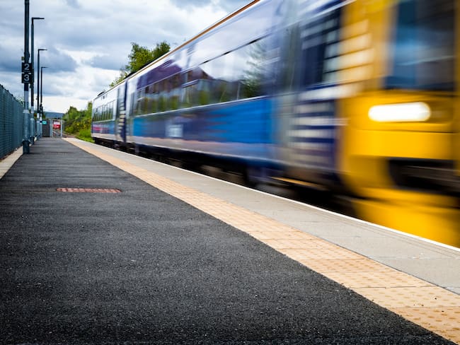 Tren eléctrico entre Buenaventura y Barranquilla: ¿es o no es una propuesta viable?