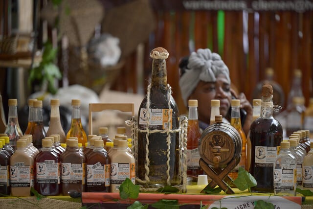 Venta de viche. Foto: (Colprensa).