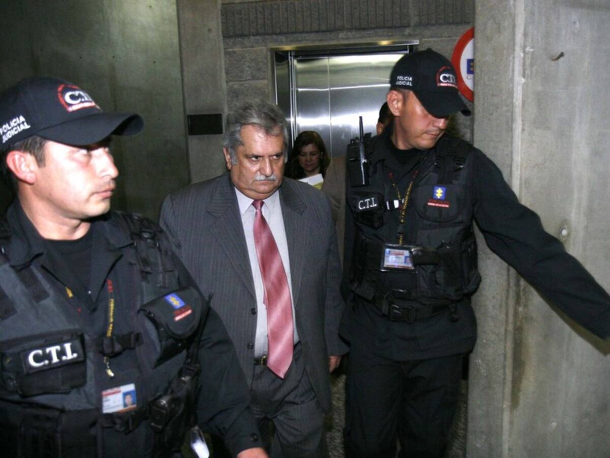 Magistrado de la JEP pide mandar al general Rito Alejo del Río de nuevo a la cárcel