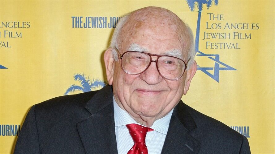 El actor estadounidense Ed Asner alcanzó la fama con el papel del periodista Lou Grant en la serie 'The Mary Tyler Moore Show'. Foto: Getty Images / LUCIANNA FARAONE COCCIA