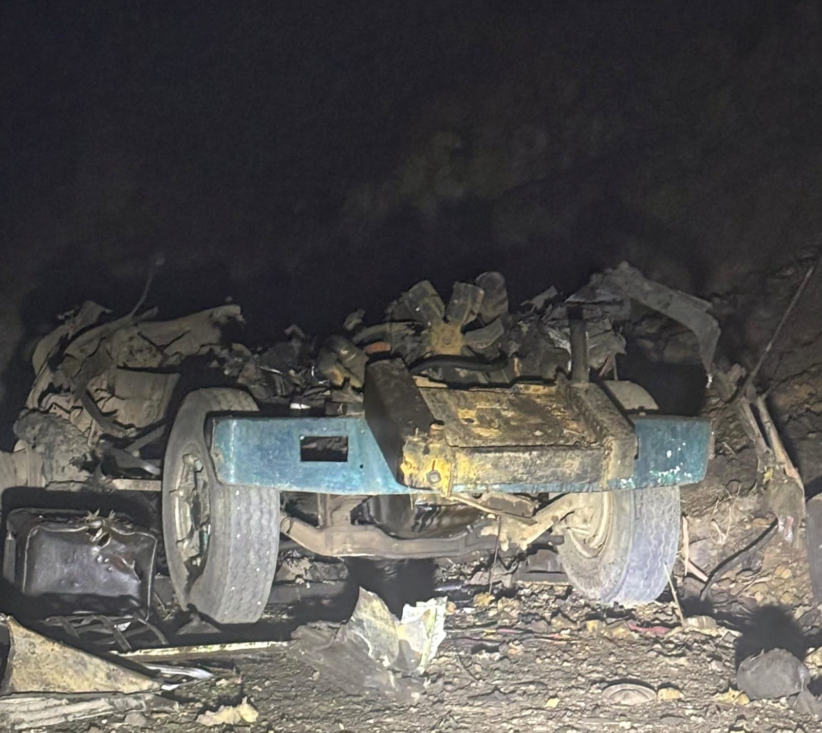 Así quedó el vehículo acondicionado con explosivos utilizado para atacar a la Fuerza Pública. Crédito: Suministrada.