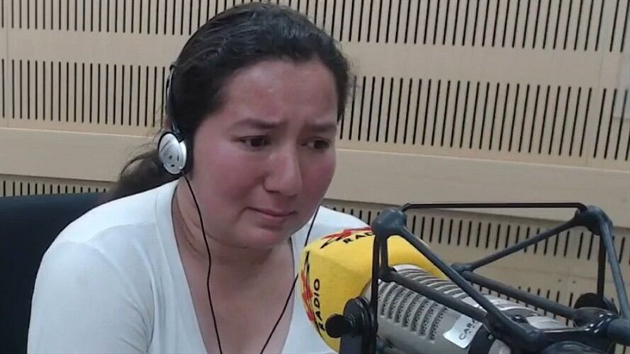 Madre de menor asesinada en bombardeos en Caquetá. Foto: La W