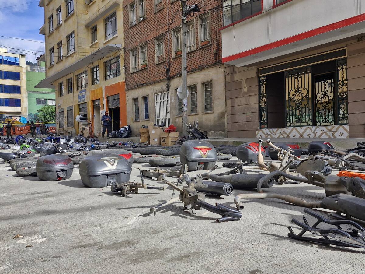 Desarticulan depósito ilegal de autopartes robadas en el centro de Bogotá