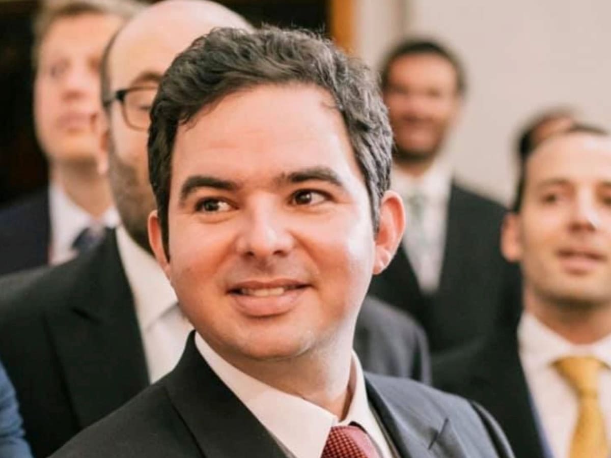 El país necesita certidumbre: senador Carlos Meisel tras reunión de reactivación económica