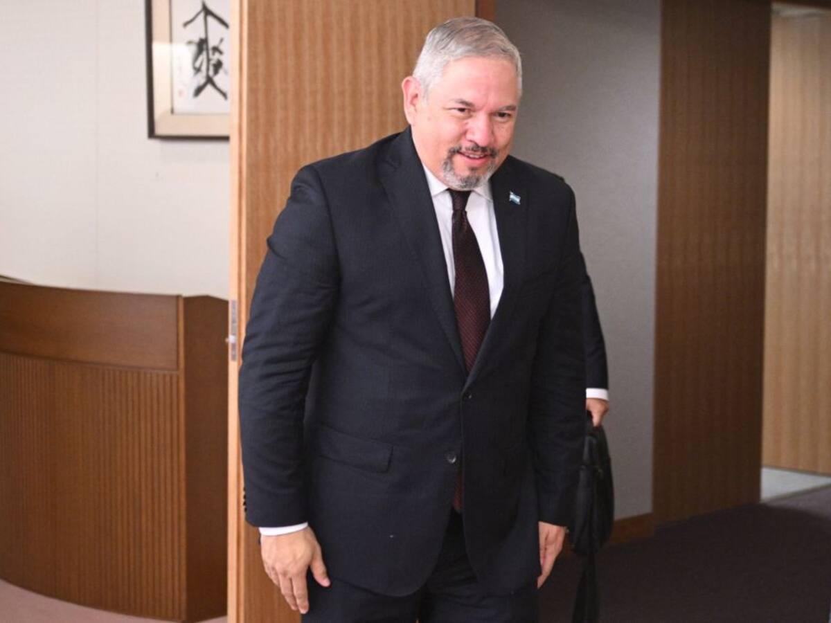 Honduras cree que en Perú hubo un “golpe de Estado” y pide liberar a Castillo