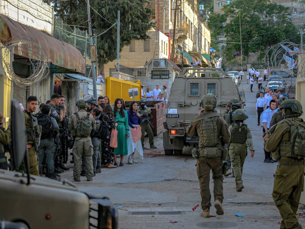 Ejército israelí ampliará operaciones terrestres en norte y sur de Gaza