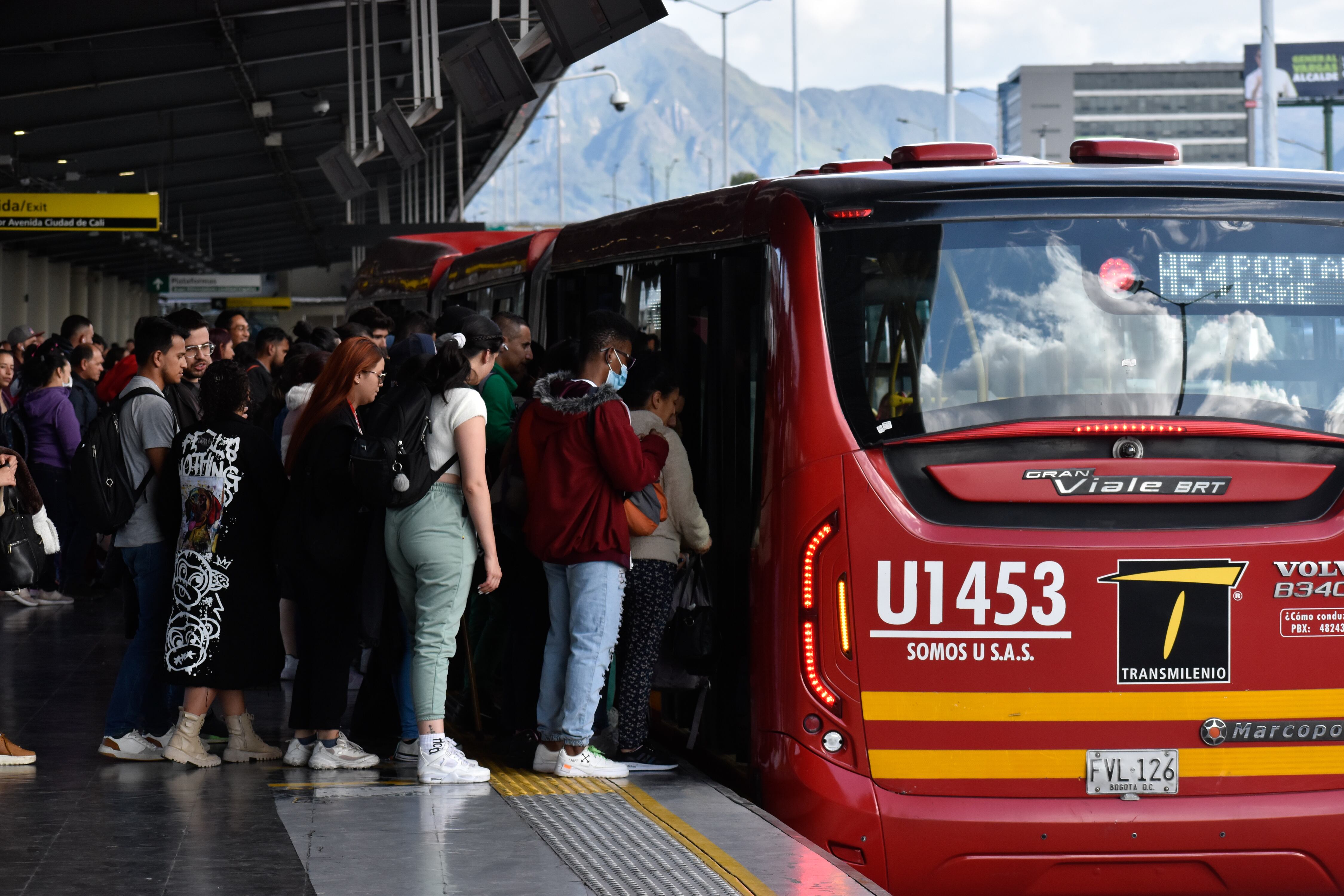 TransMilenio de Bogotá. Foto: Getty Images.
