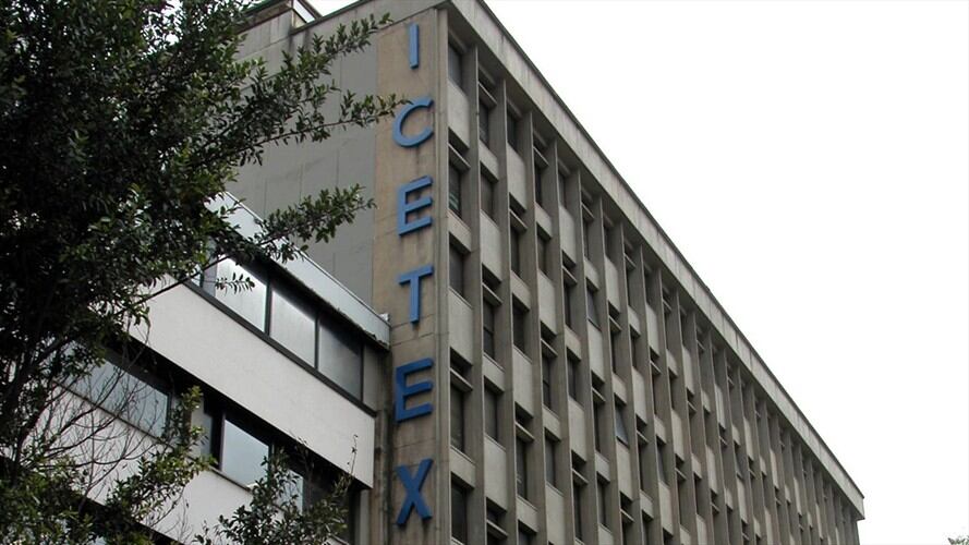 Gobierno anuncia plan de alivios para deudores del ICETEX. Foto: Colprensa