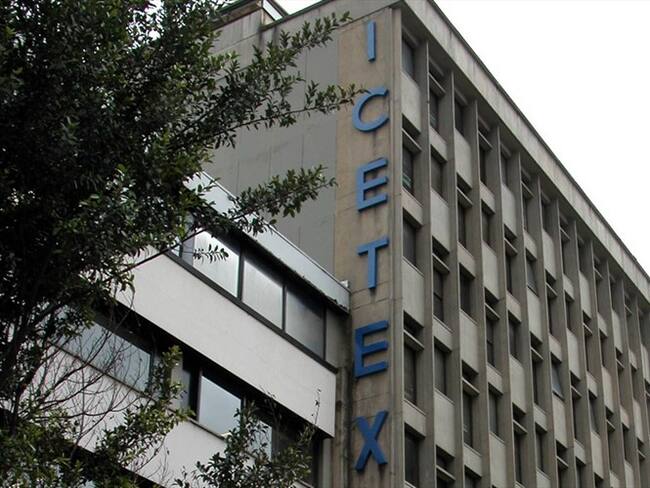 Gobierno anuncia plan de alivios para deudores del ICETEX. Foto: Colprensa