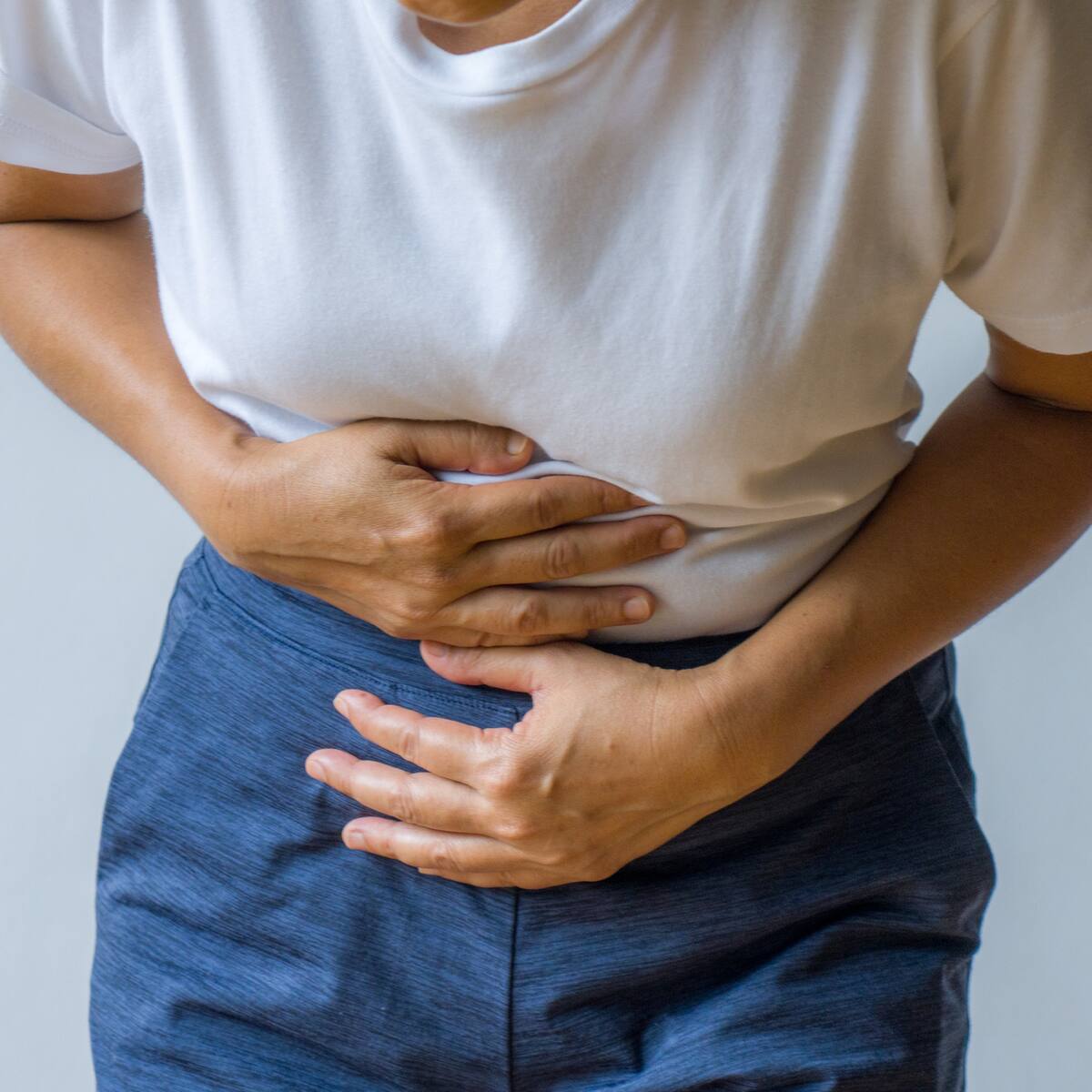 A partir de los 45 años hay mayor riesgo de padecer cáncer de colon: médico experto