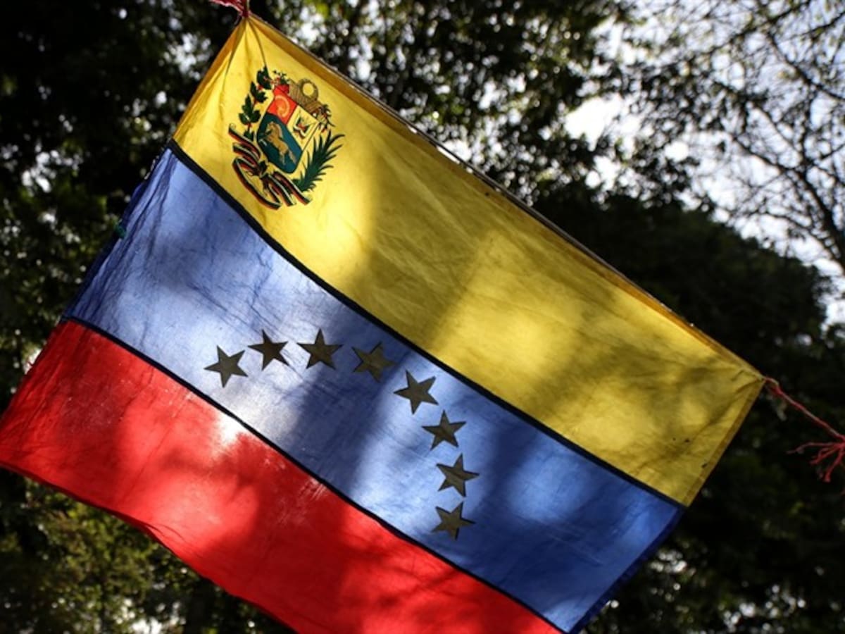 Publican guía laboral para refugiados y migrantes venezolanos en Colombia