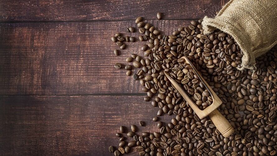 La producción registrada de café de Colombia en septiembre alcanzó 995.000 sacos de 60 kg. Foto: Getty Images / NOVIAN FAZLI