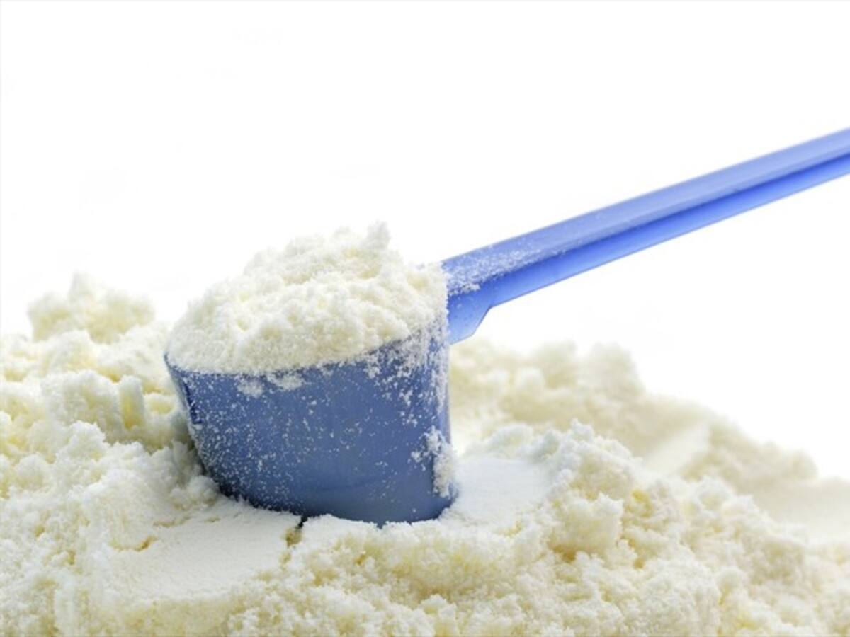 ¿Por qué Colombia sigue importando leche en polvo a pesar de ser un país productor?