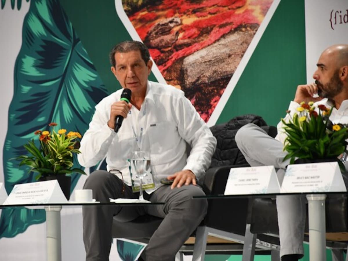 José Félix Lafaurie entrega detalles del nuevo ciclo de negociaciones con el ELN