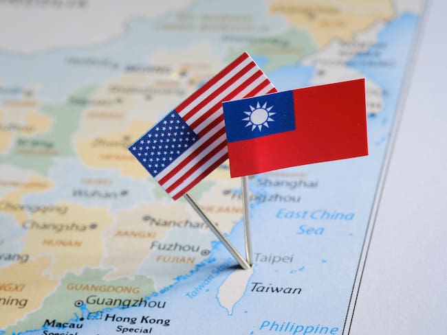 Imagen de referencia de las banderas de Estados Unidos y Taiwán. Foto: Getty Images.