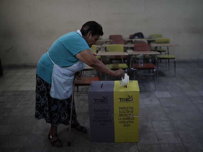 Elecciones en El Salvador 4 de febrero de 2024. Foto: EFE.