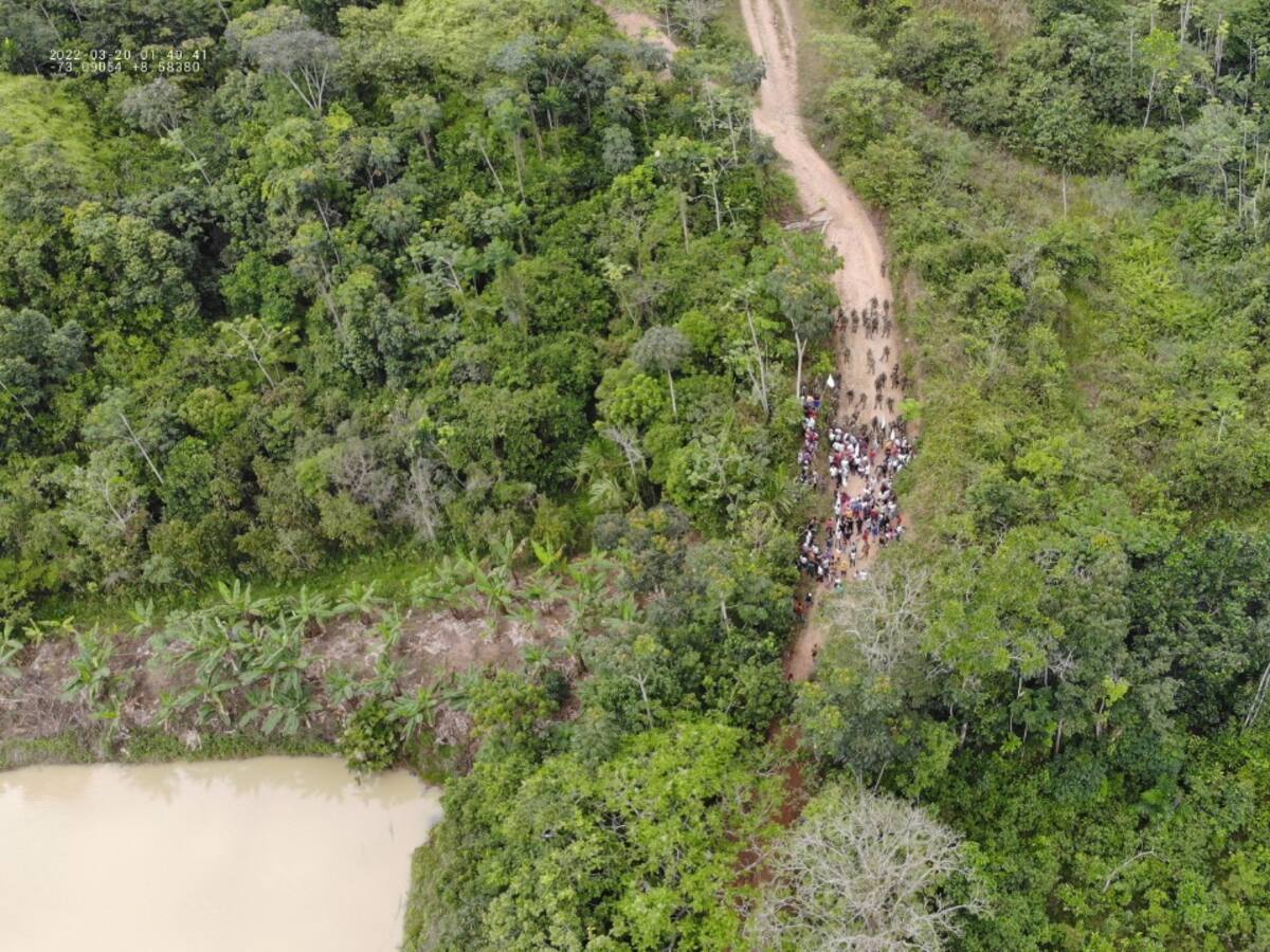 Un civil muerto y 16 heridos deja asonada contra la base militar en El Tarra, Norte de Santander