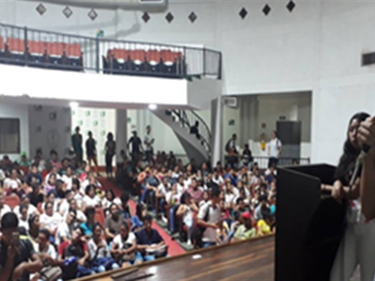 Estudiantes de la Universidad de Córdoba se encuentran en Asamblea permanente