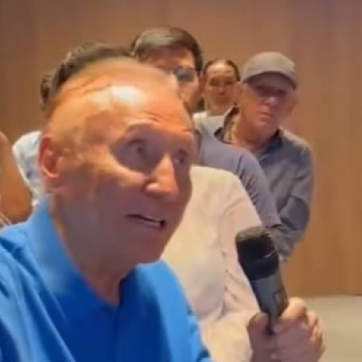 “Hay que derrumbar el sistema”: reapareció Rodolfo Hernández tras elecciones regionales