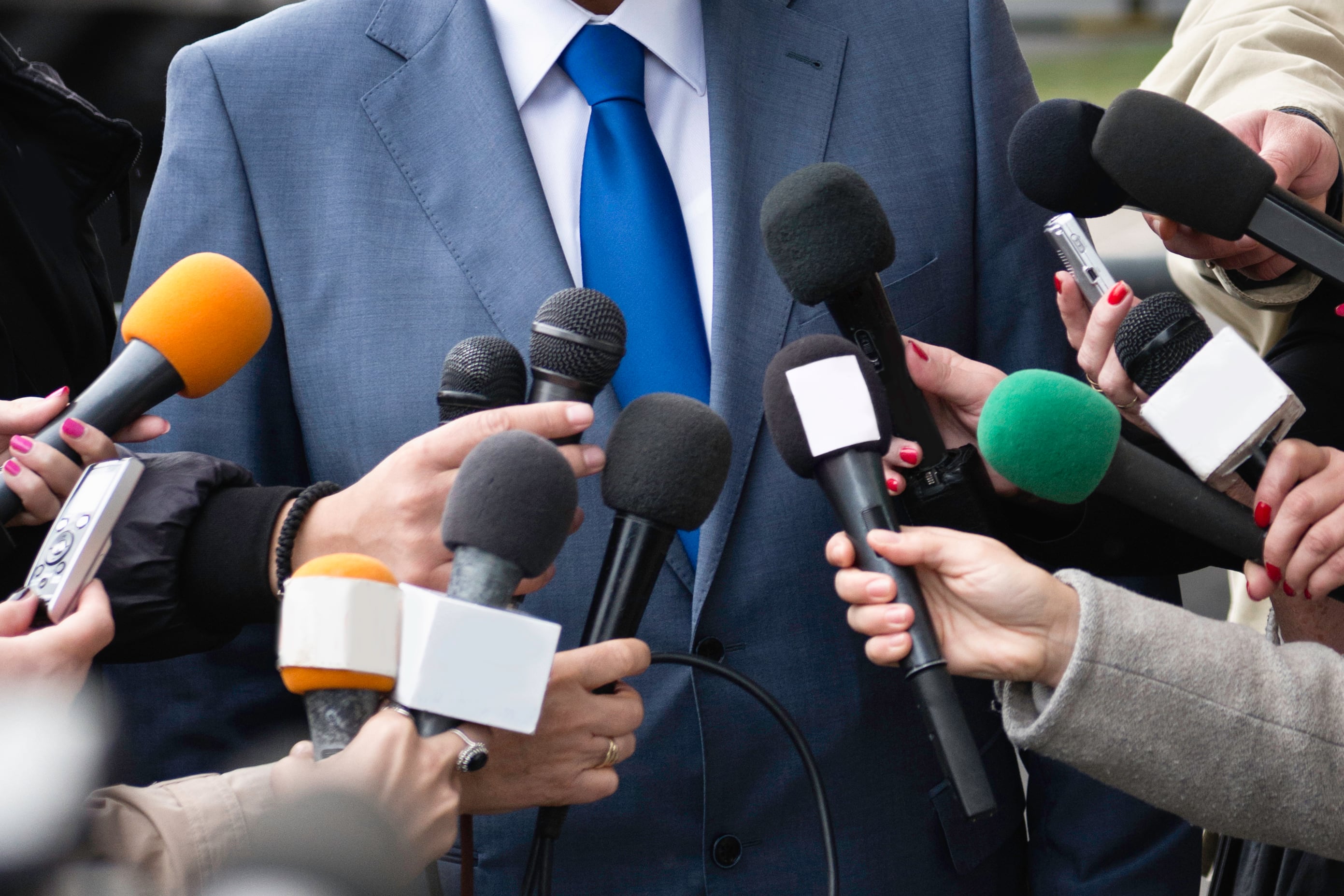 “Es amenaza contra libertad de prensa”: FLIP por carta de CRC que pide acceso a información de medios