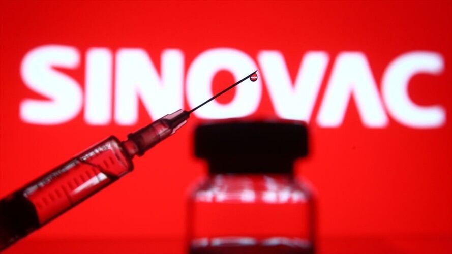 Se está a la espera de la entrega de más vacunas del laboratorio Sinovac, por parte del Ministerio de Salud y Protección Social. Foto: Getty Images / PAVLO GONCHAR