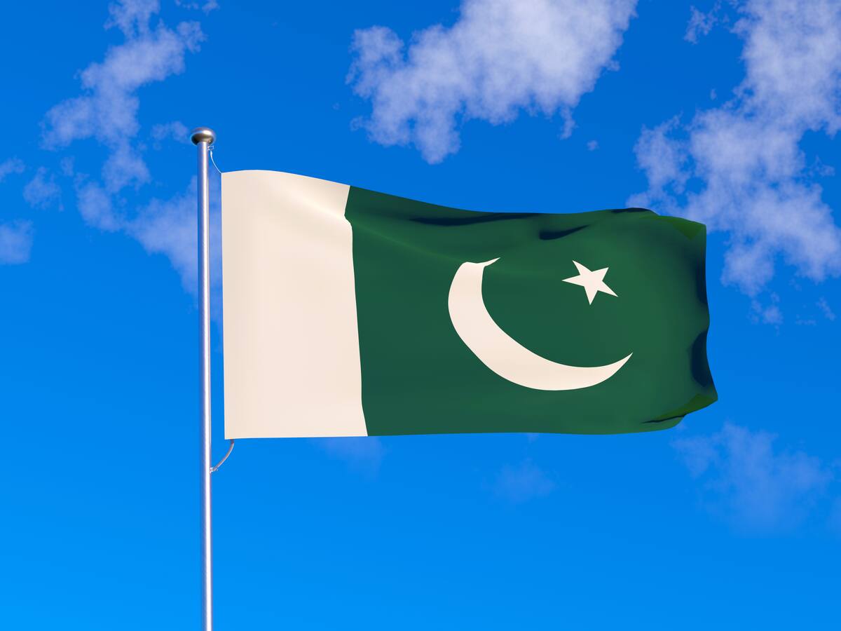 Pakistán cerró su espacio aéreo en medio de los ataques cruzados de drones con la India