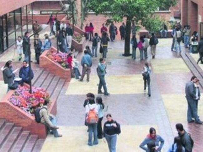 ¿Usted considera que en Colombia se ha mejorado la cobertura y calidad en la educación?