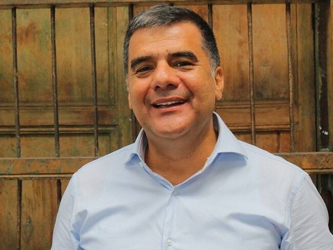 Capturan a precandidato a la Alcaldía de Bucaramanga, Cecilio Vera. Foto: Cortesía