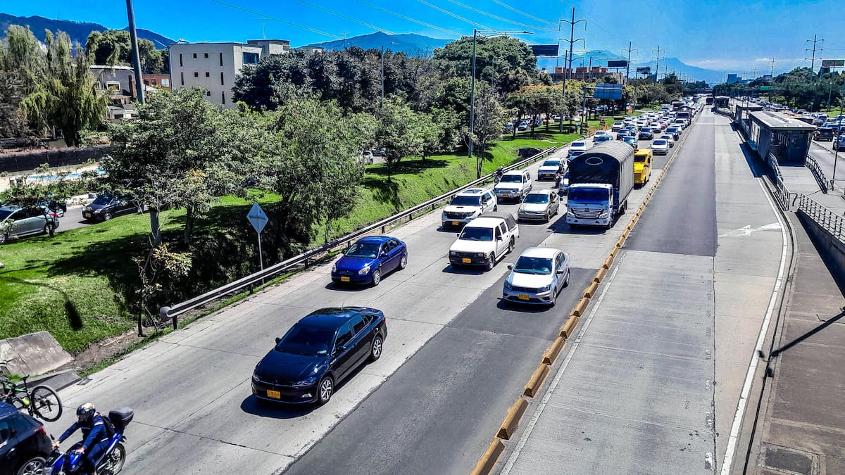 Este será el pico y placa el sábado 27 de enero en Bogotá: Carros que podrán circular