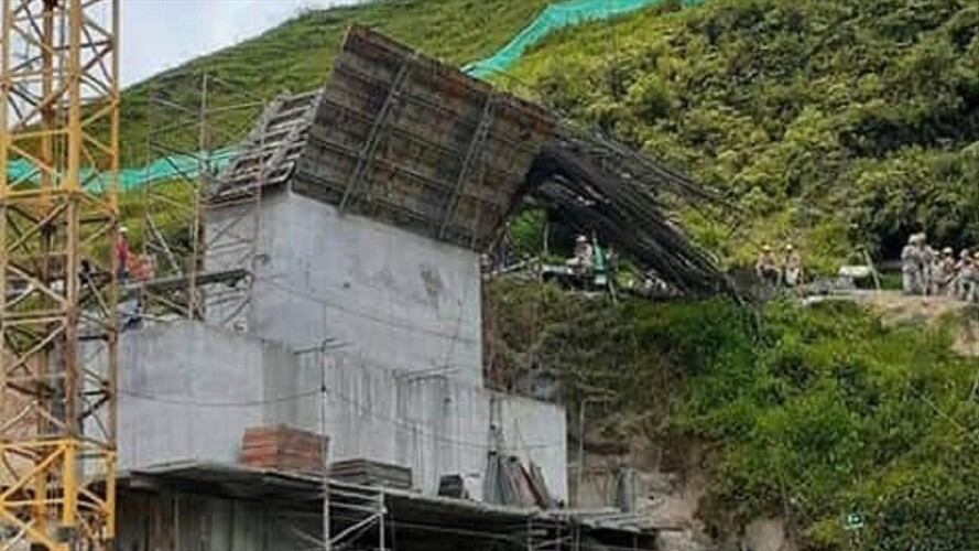 Accidente en proyecto de la ANI deja una persona muerta y varios heridos. Foto: Cortesía Alcaldía de Cisneros