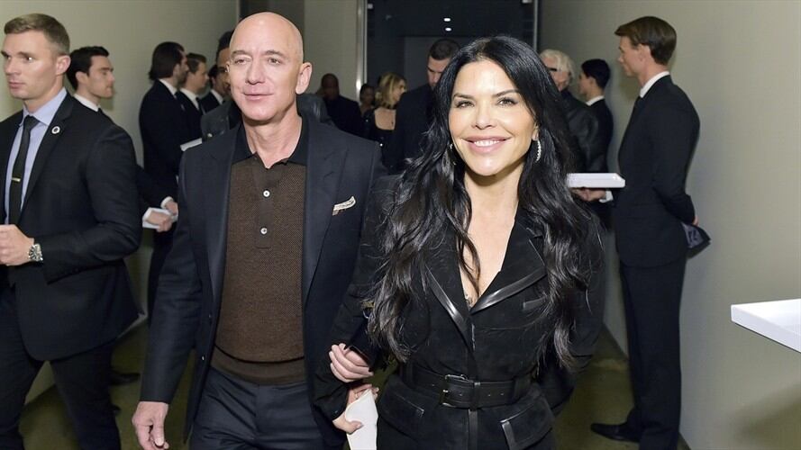 Las lujosas vacaciones de Jeff Bezos y su pareja, Lauren Sánchez. Foto: Stefanie Keenan/Getty Images