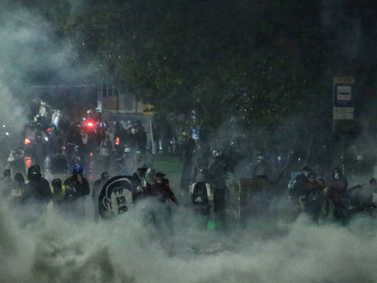 8 meses en paro: vecinos del Portal Américas hablan de su pesadilla por incesantes enfrentamientos