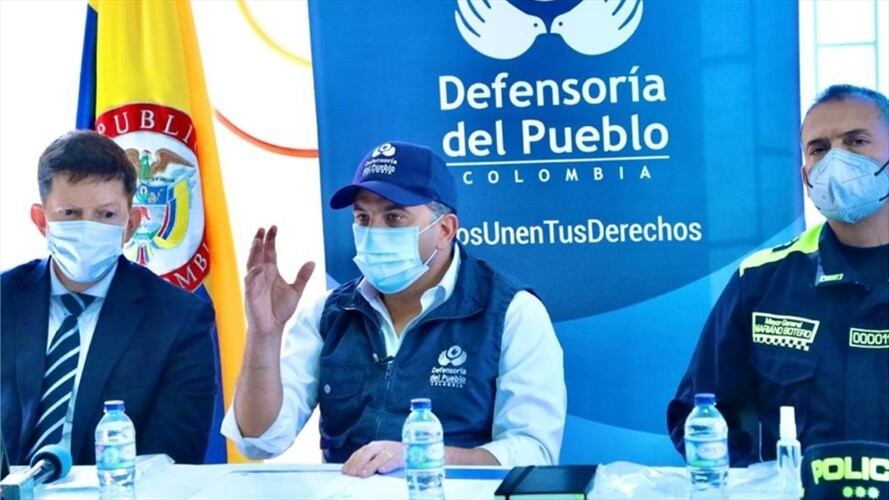 Defensoría pidió mejorar las condiciones de madres e hijos que conviven en cárceles. Foto: Defensoría del pueblo